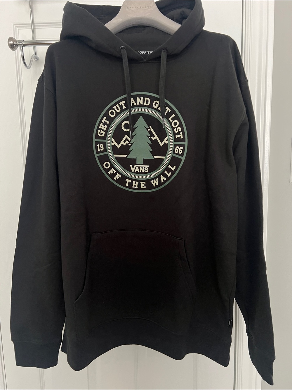 Vans Off the Wall Hoodie NWT